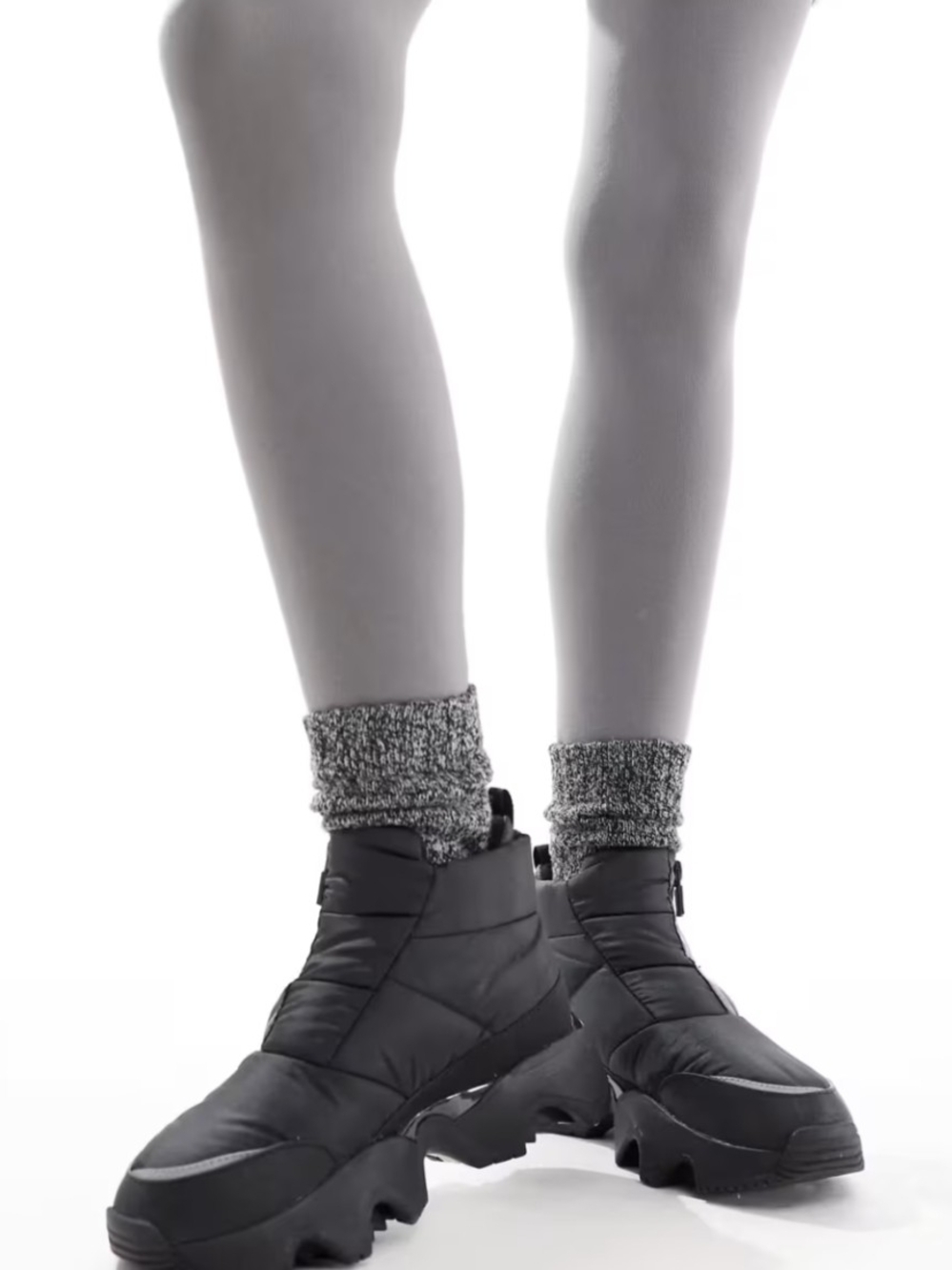 Sorel Kinetic Impact Puffy Waterproof Boots Size 9.5 Used Exc MSRP $160